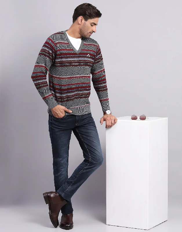 Men Grey Self Design V Neck Full Sleeve Pullover